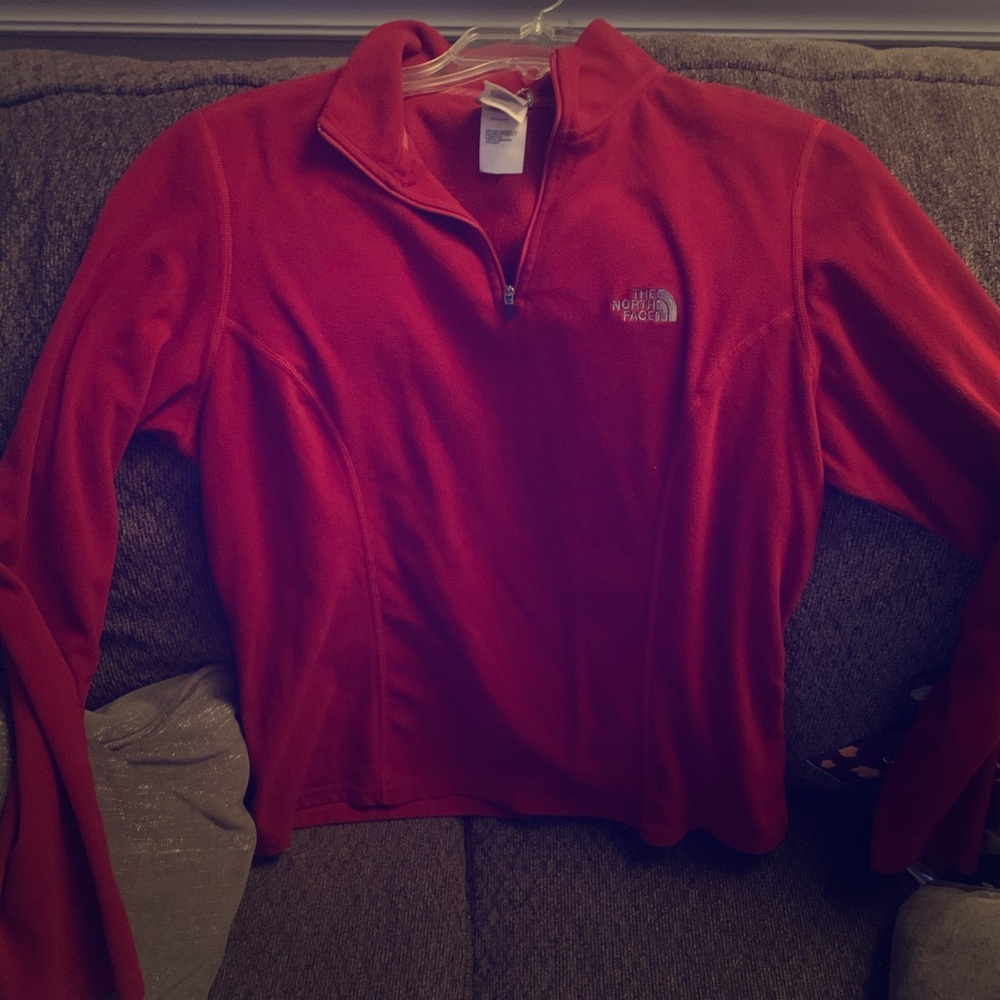 Pullover - Picture 1 of 3